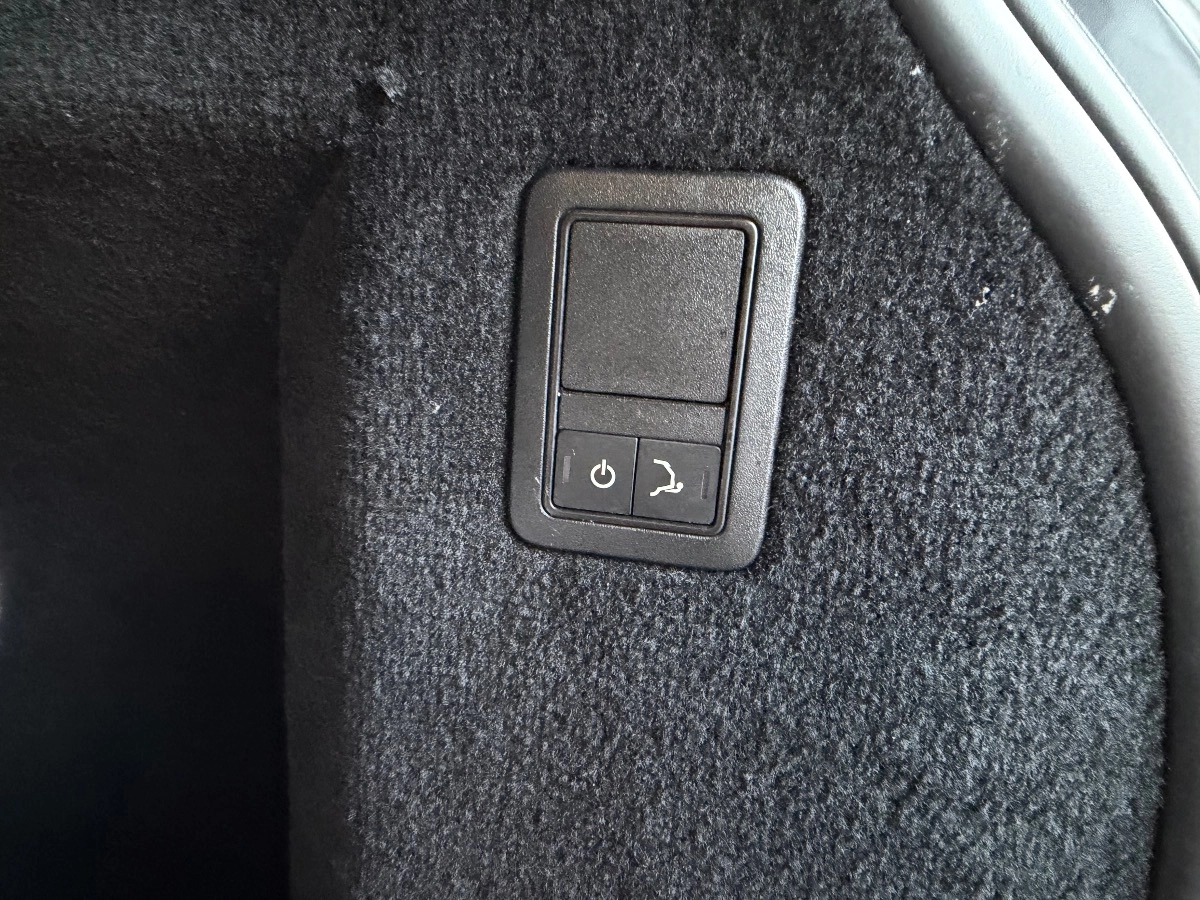 Land Rover Range Rover Sport - photo 35