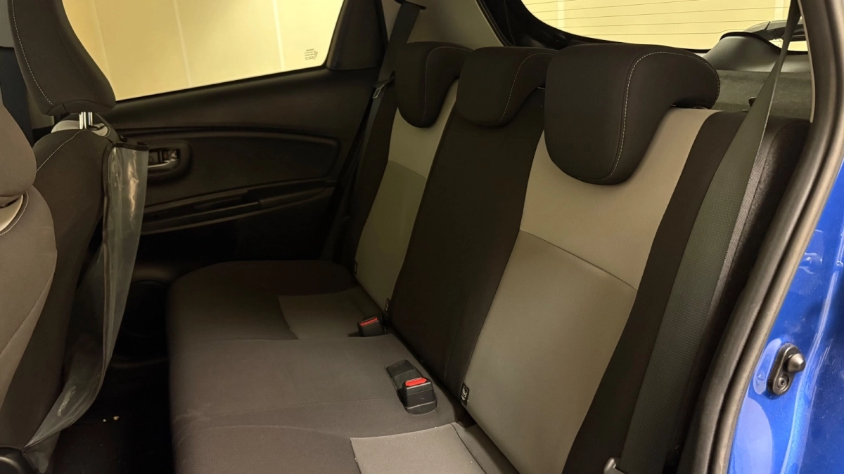 Toyota Yaris - photo 19