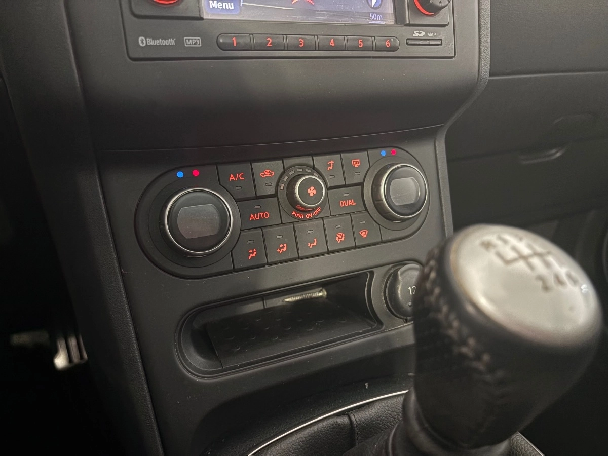 Nissan Qashqai - photo 21