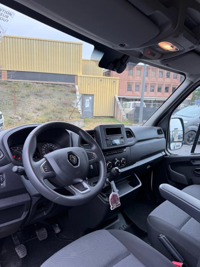 Renault Master Vu FOURGON 2.3 DCI 135 33 L1H2 CONFORT