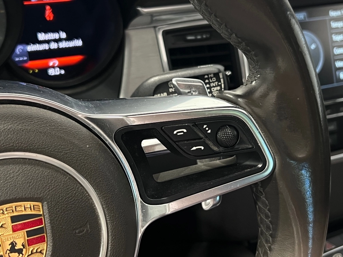 Porsche Macan - photo 19