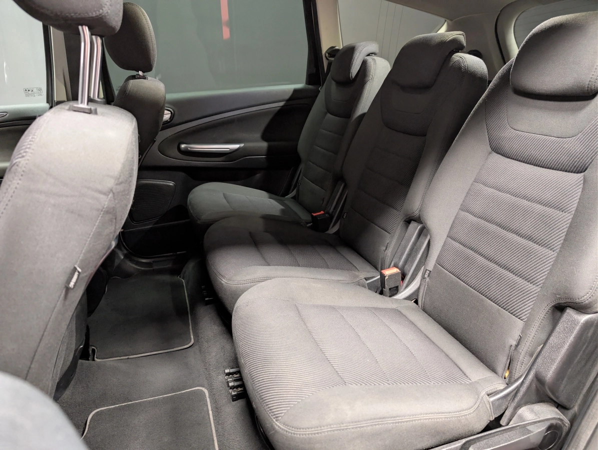 Ford S-max - photo 24