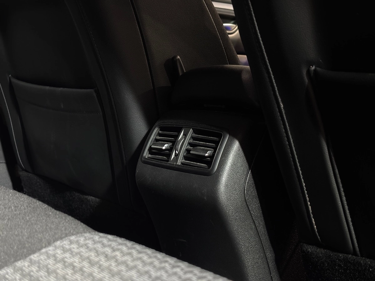 Renault Talisman - photo 19