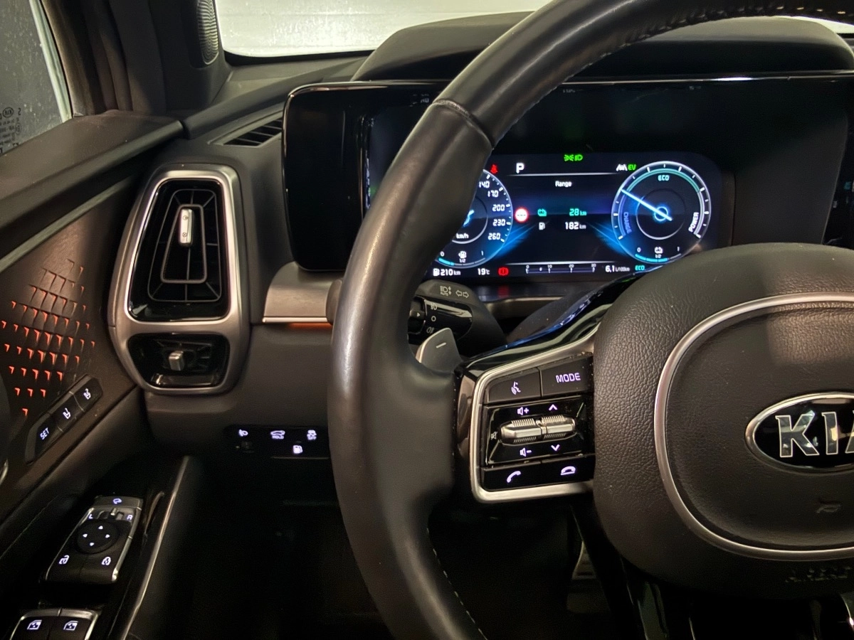 Kia Sorento - photo 12
