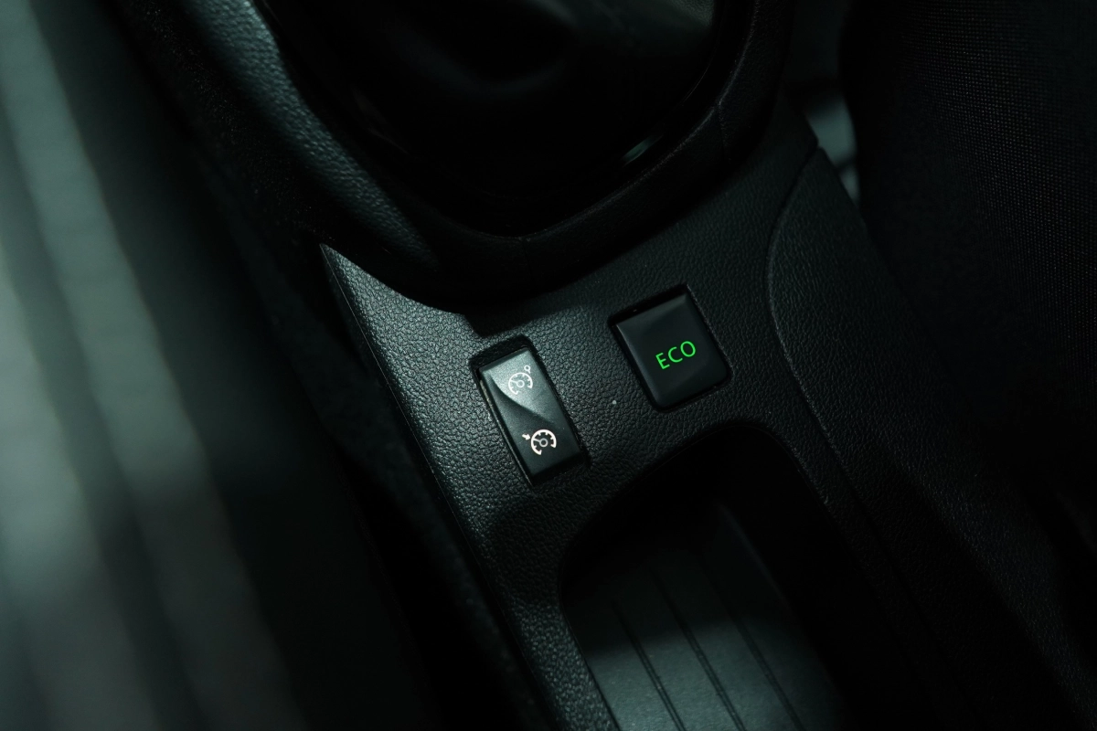 Renault Clio - photo 23