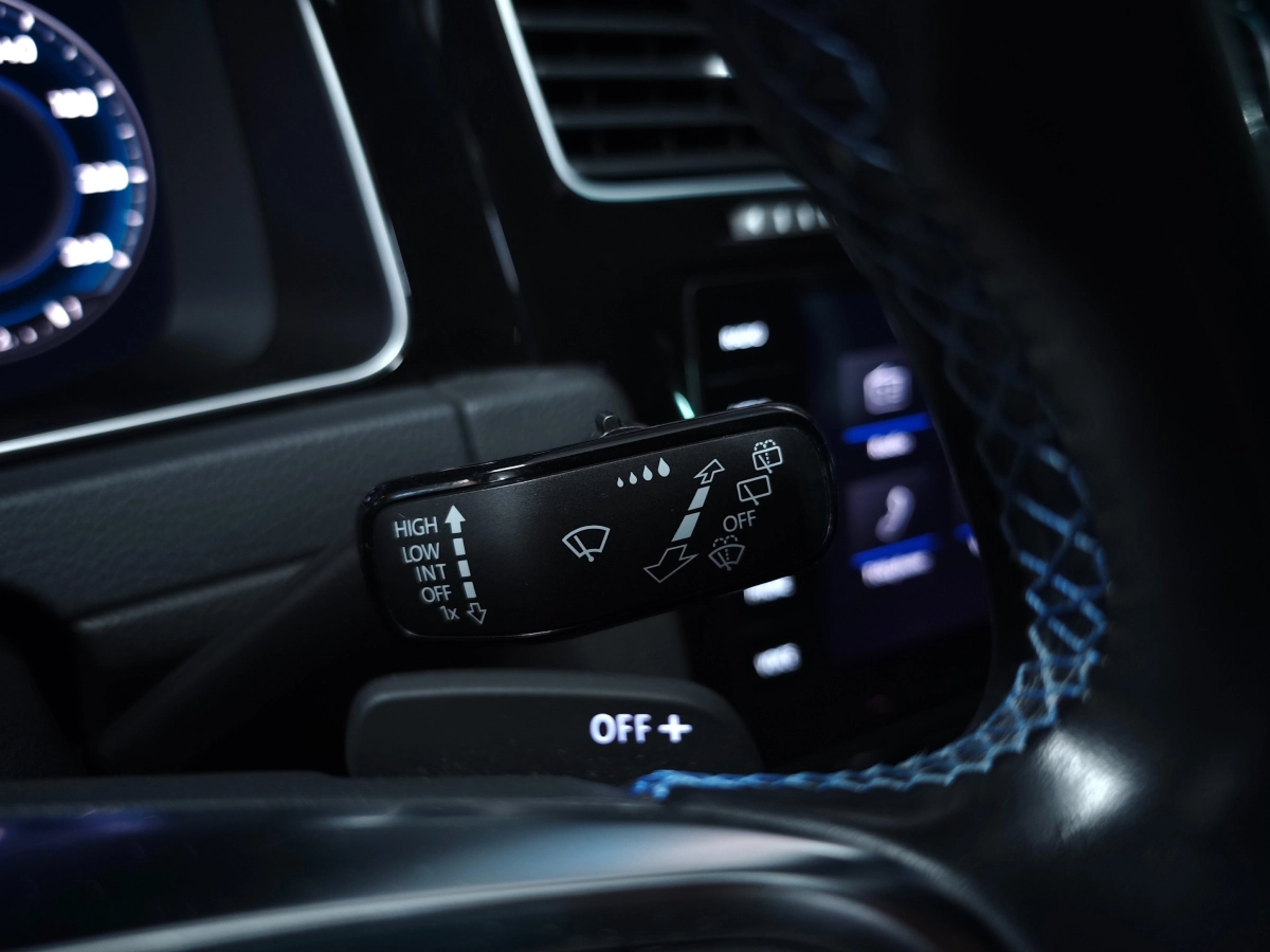 Volkswagen Golf - photo 15