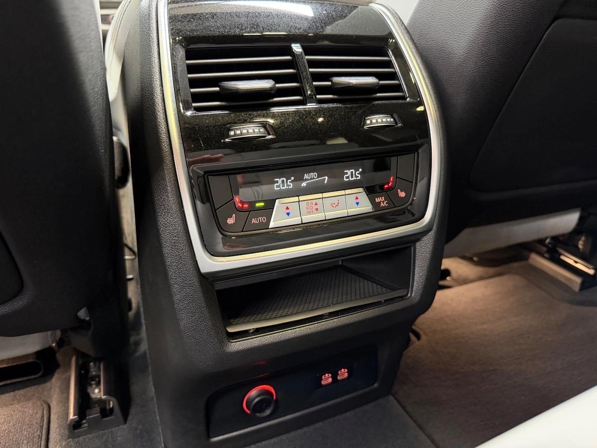 Bmw X5 (G05) XDRIVE50E 489 M Sport BVA8