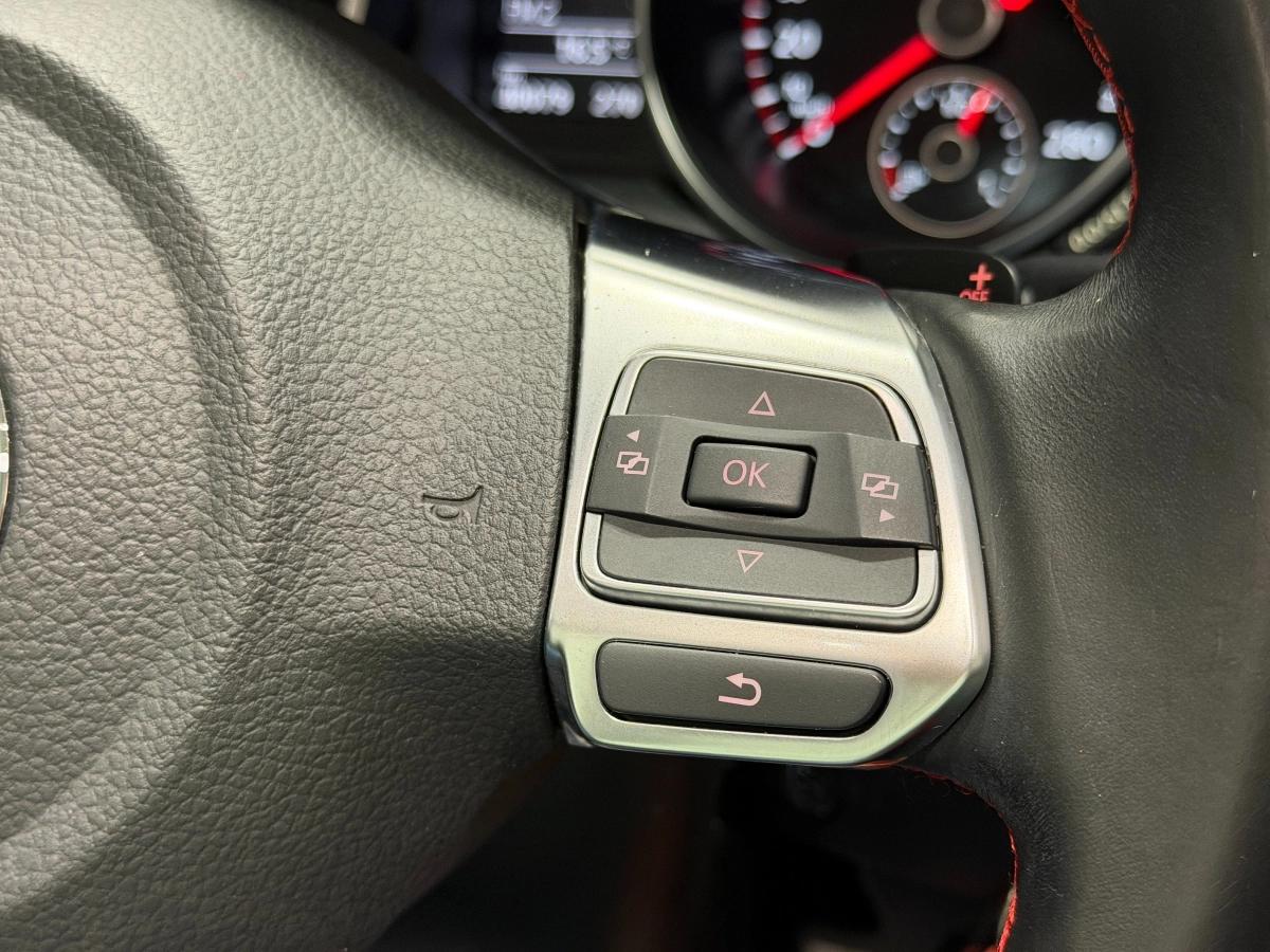 Volkswagen Golf CABRIOLET 2.0 TSI 210 GTI DSG BVA