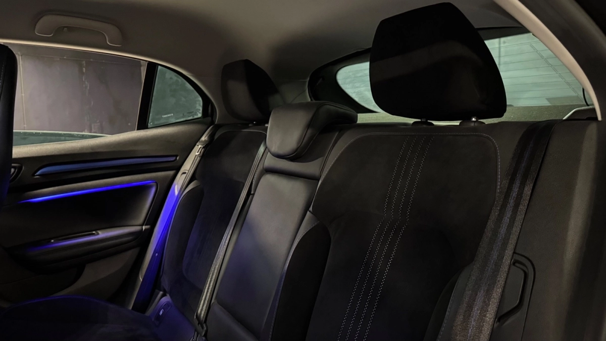 Renault Megane - photo 21