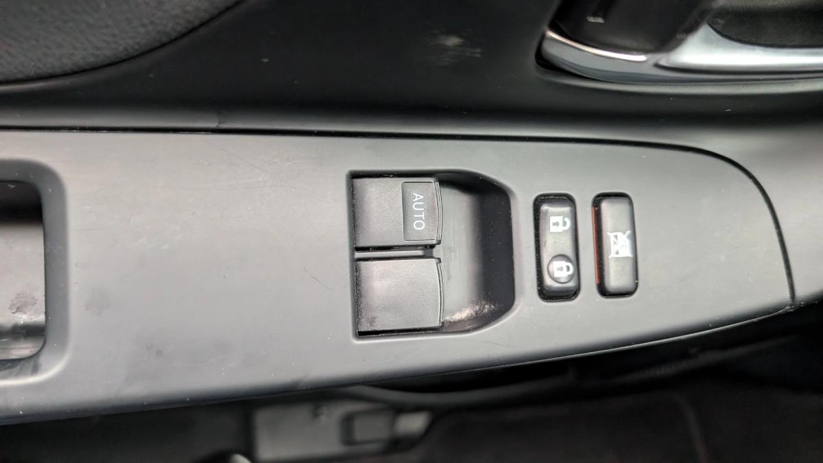 Toyota Yaris 1.0 VVTI 65