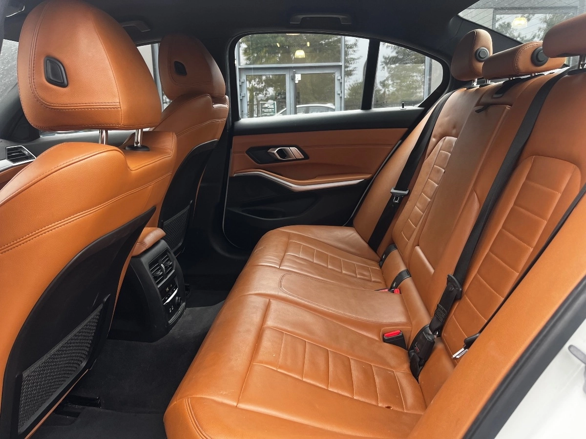 Bmw Serie 3 - photo 21