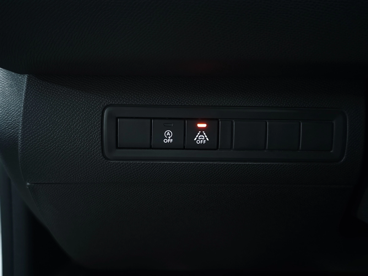 Peugeot 308 - photo 24