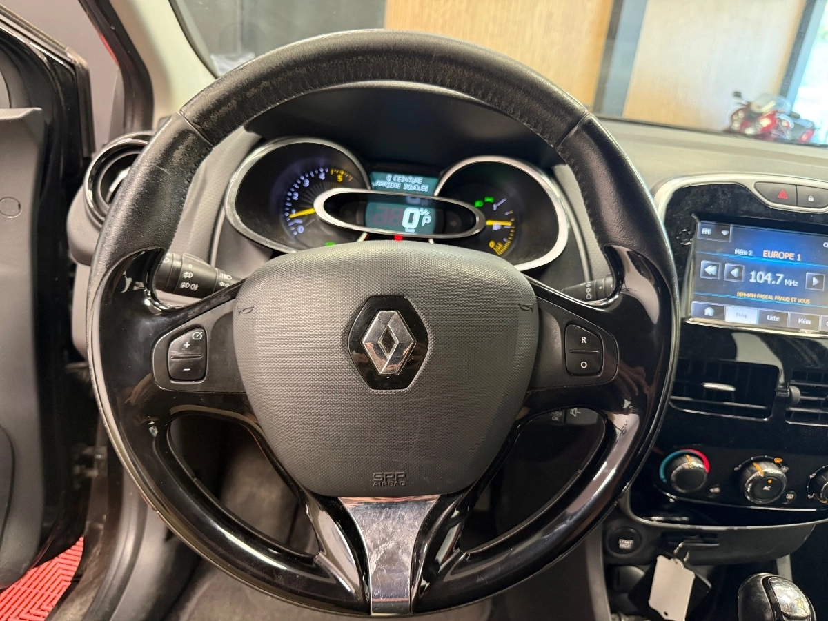 Renault Clio - photo 20