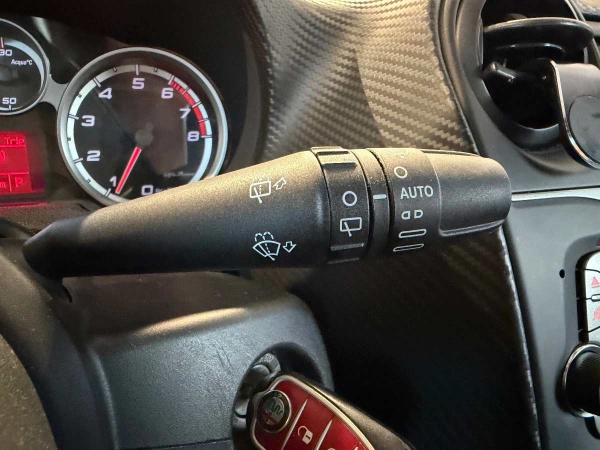 Alfa Romeo Mito - photo 26