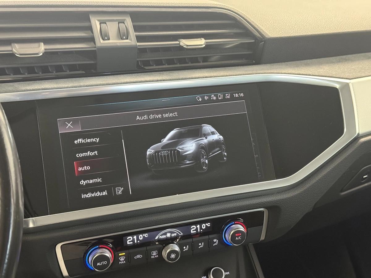 Audi Q3 2.0 35 TDI 150 DESIGN LUXE S-TRONIC BVA