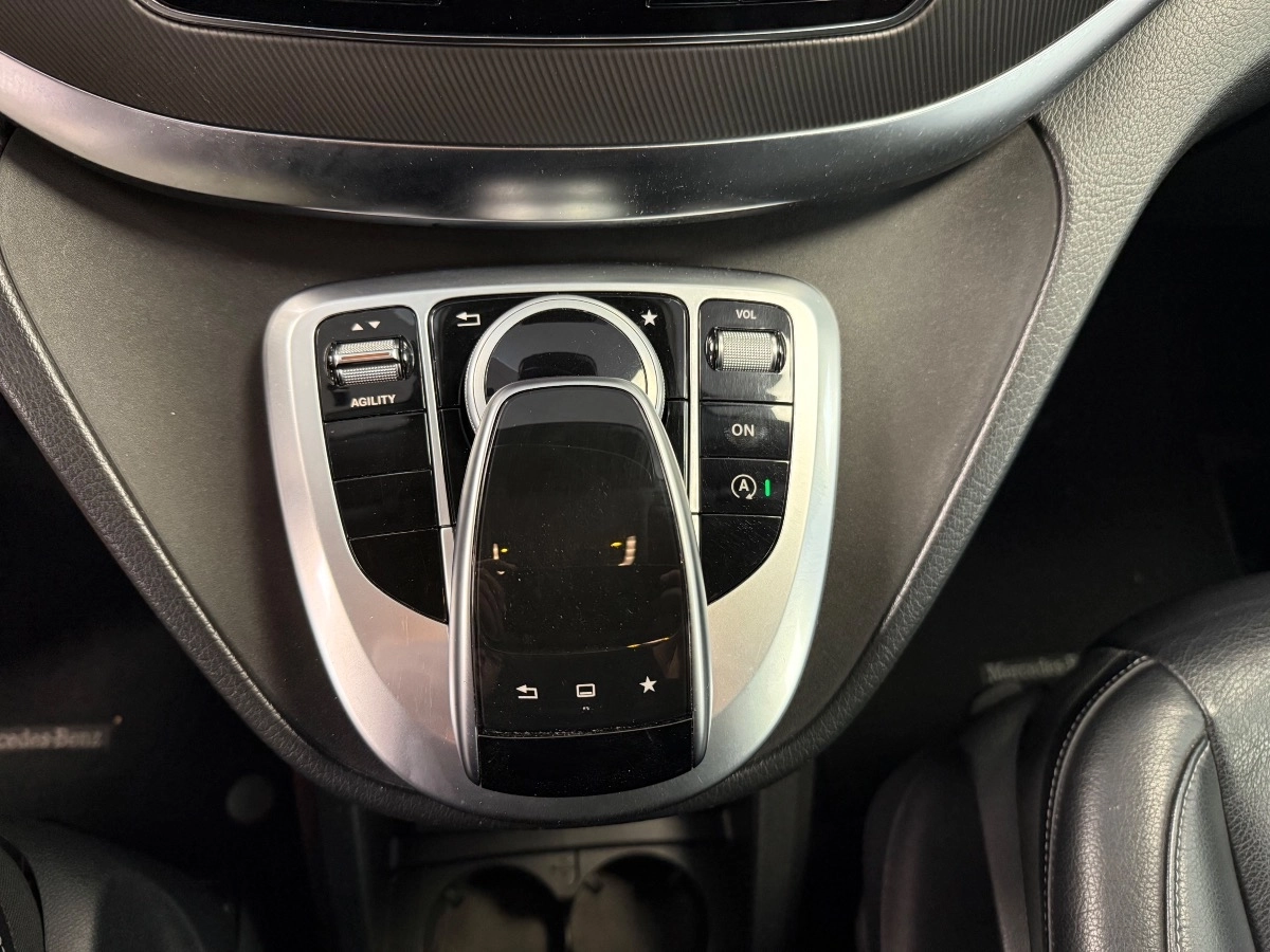 Mercedes Classe V - photo 25