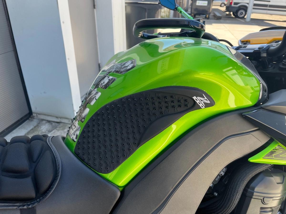 KAWASAKI Z1000 Z1000