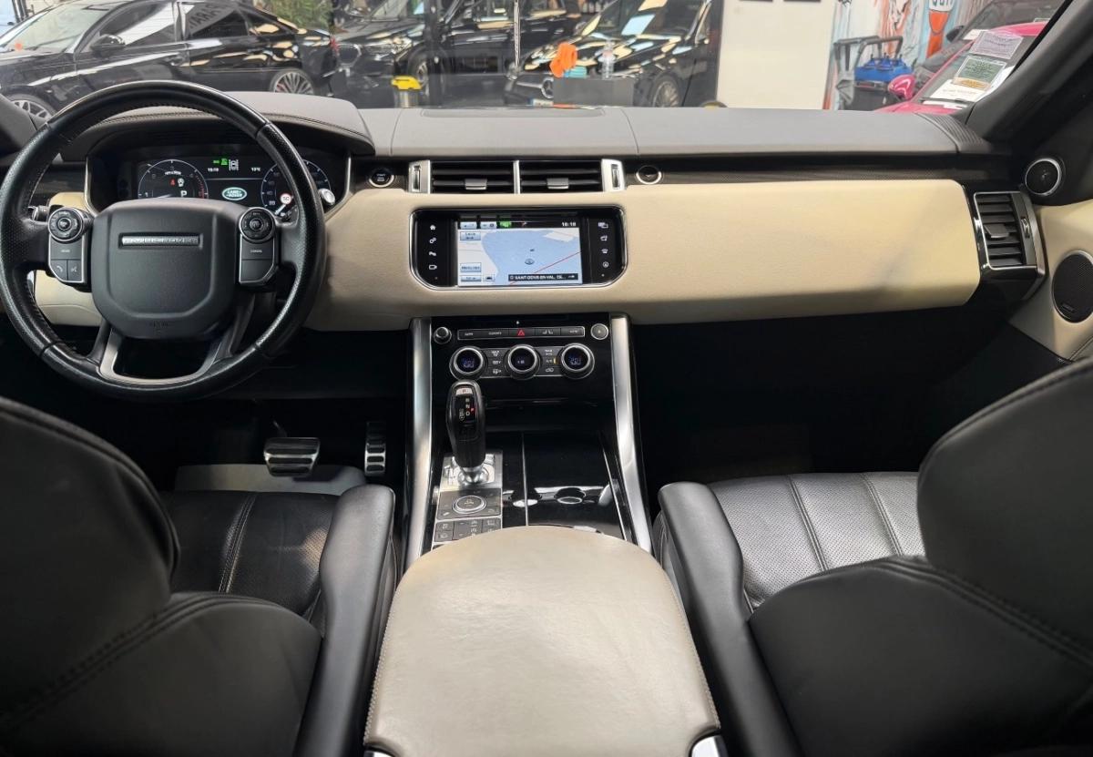 LAND ROVER RANGE ROVER SPORT MARK IV SDV8 4.4 339CV - FINITION HSE DYNAMIC - ENTRETIENS CONSTRUCTEUR
