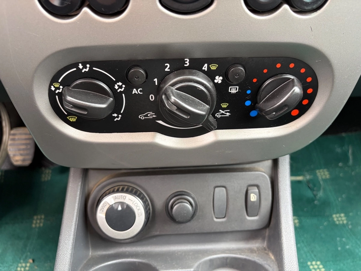 Dacia Duster - photo 18