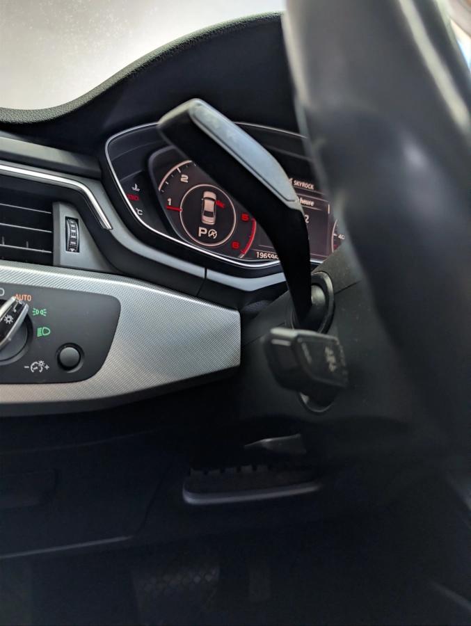 Audi A4 2.0 TDI 190 AMBITION LUXE QUATTRO S-TRONIC BVA