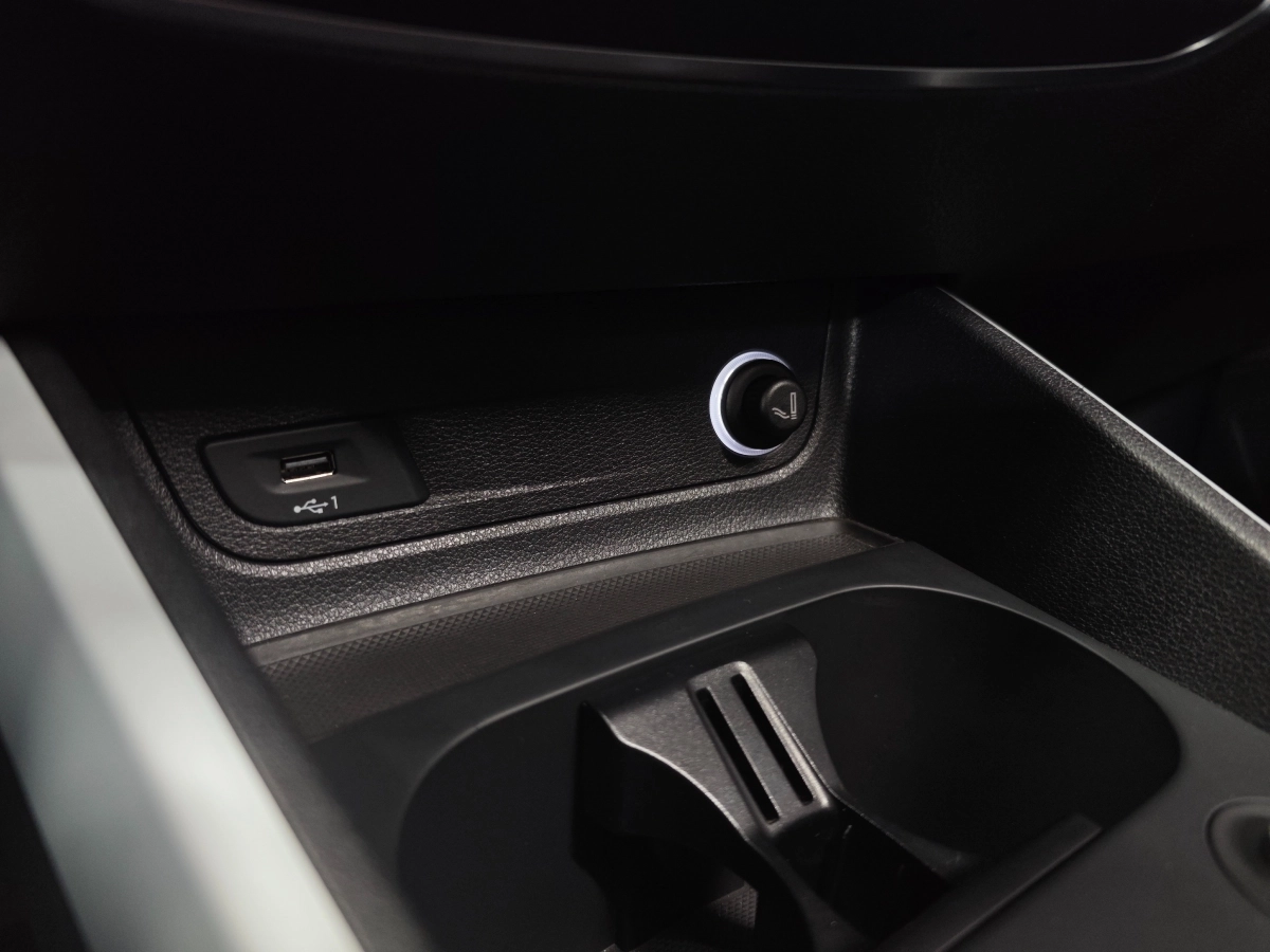 Audi Q2 - photo 20