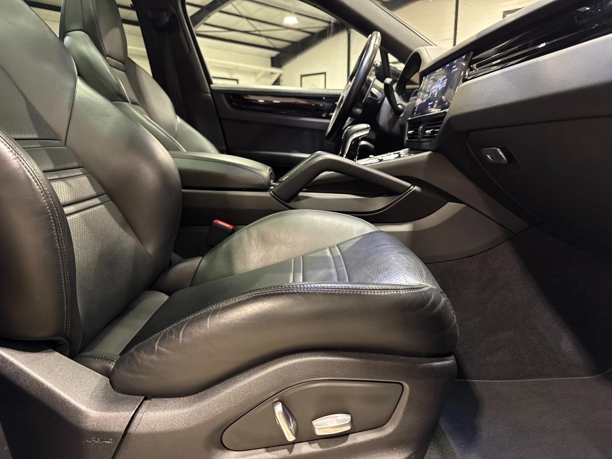 Porsche Cayenne COUPE 3.0 E-HYBRID 462H 340 PHEV 14.1KWH PLATINUM EDITION BVA