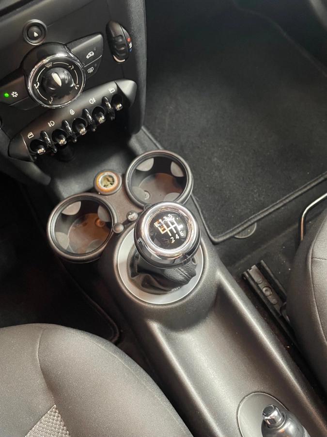 Mini Mini 1.6 75 ONE