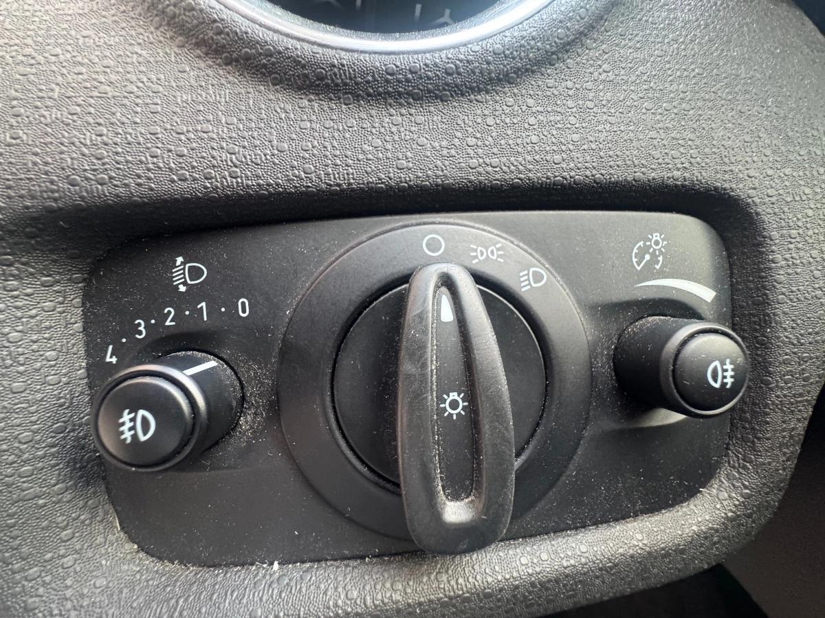 Ford Fiesta 1.0 ECOBOOST 100 BUSINESS NAVI START-STOP