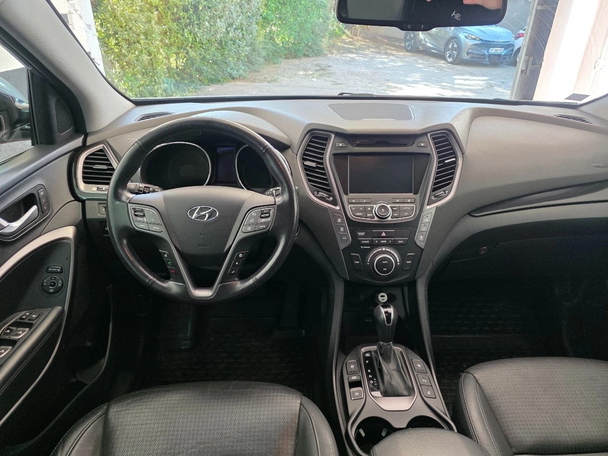 Hyundai Santa Fe - photo 9