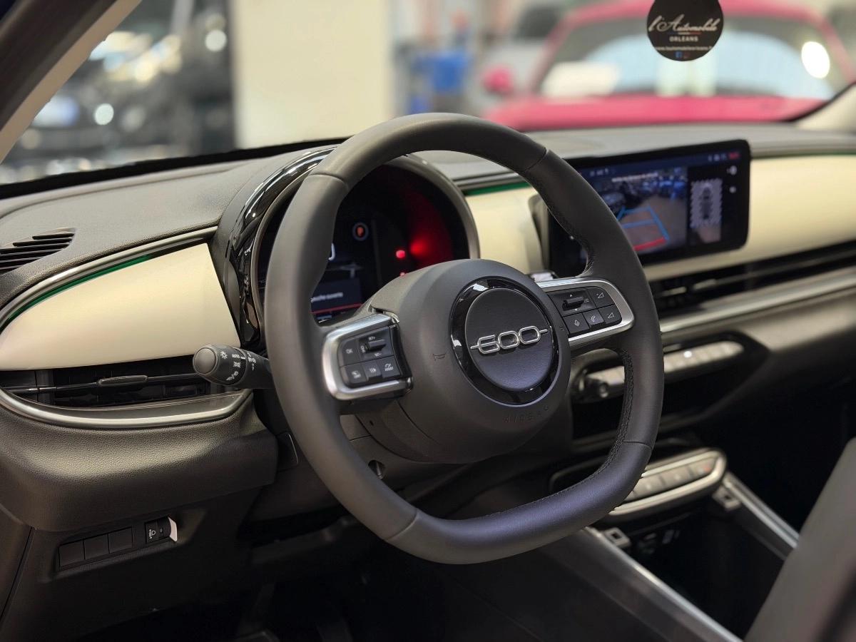 Fiat 600 II 1.2 Hybrid 110 La Prima DCT6 1ère Main