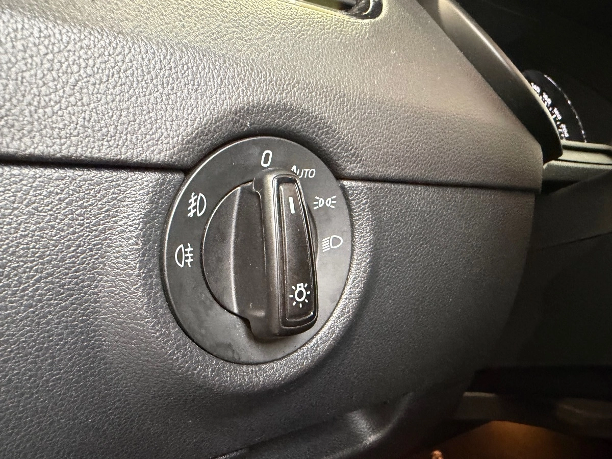 Skoda Octavia - photo 35