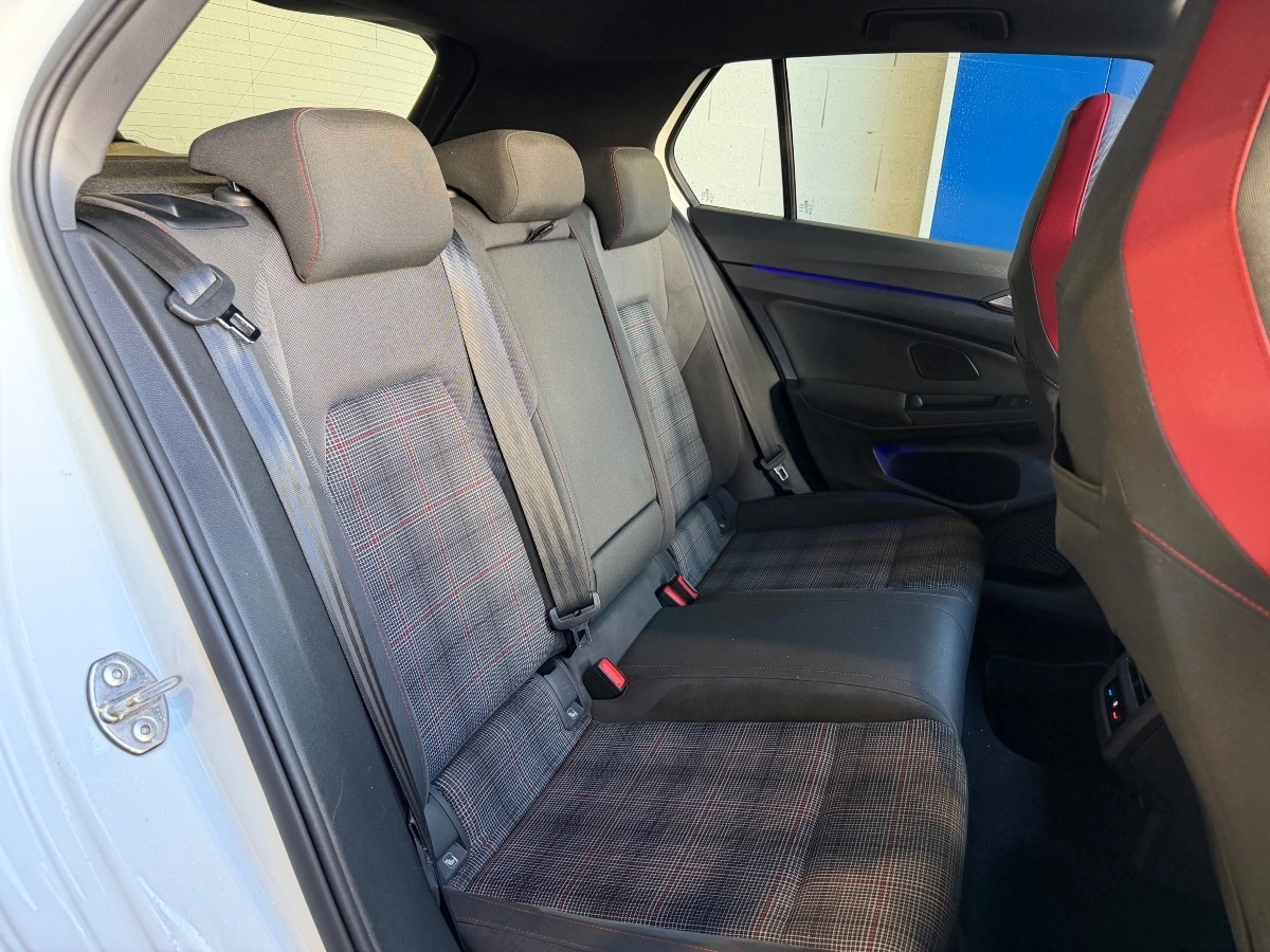 Volkswagen Golf - photo 14