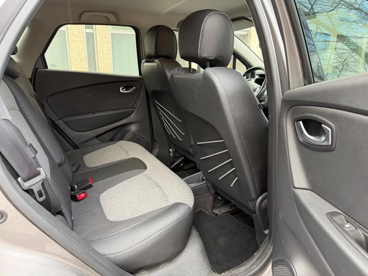 Renault Captur 0.9 TCE 90 INTENS