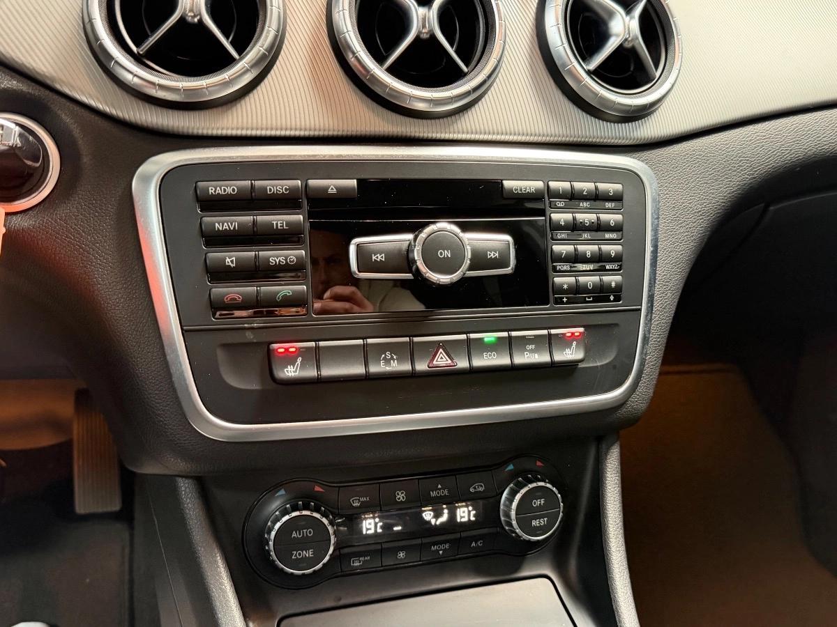 Mercedes Classe Cla 220 CDI 170CV 7G-TRONIC SENSATION CAM / FR