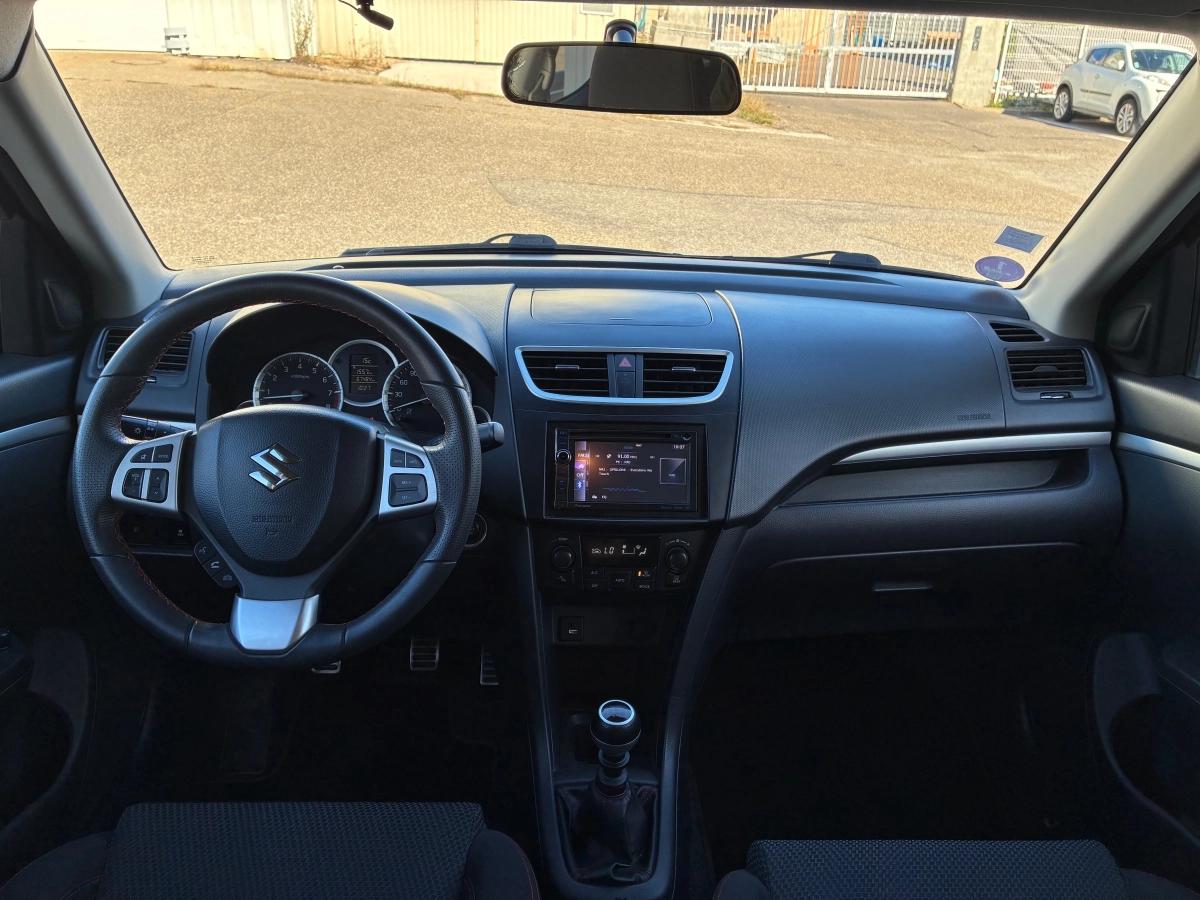 Suzuki Swift 1.6 VVT 135 SPORT