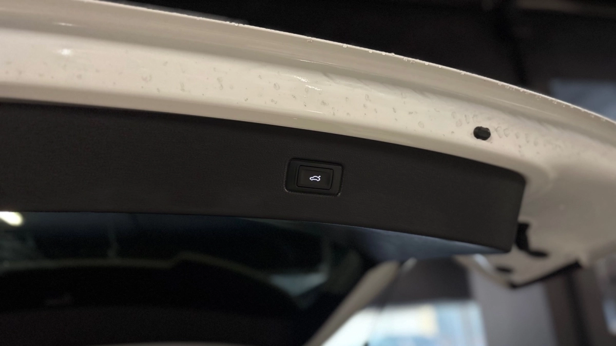 Audi Q7 - photo 32