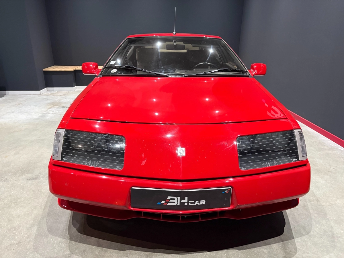 RENAULT ALPINE GTA V6 - photo 2