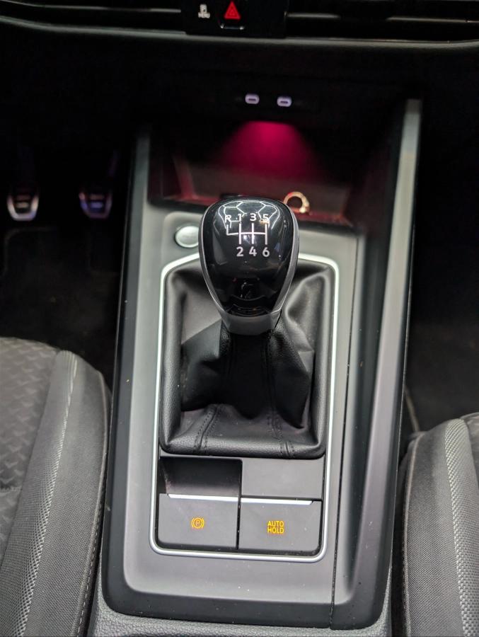 Volkswagen Golf 1.5 TSI 130 ACT OPF ACTIVE