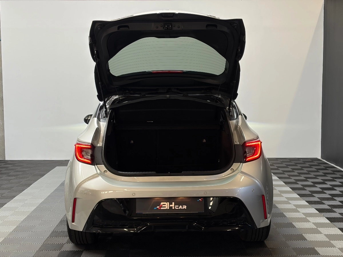 Toyota Corolla - photo 5