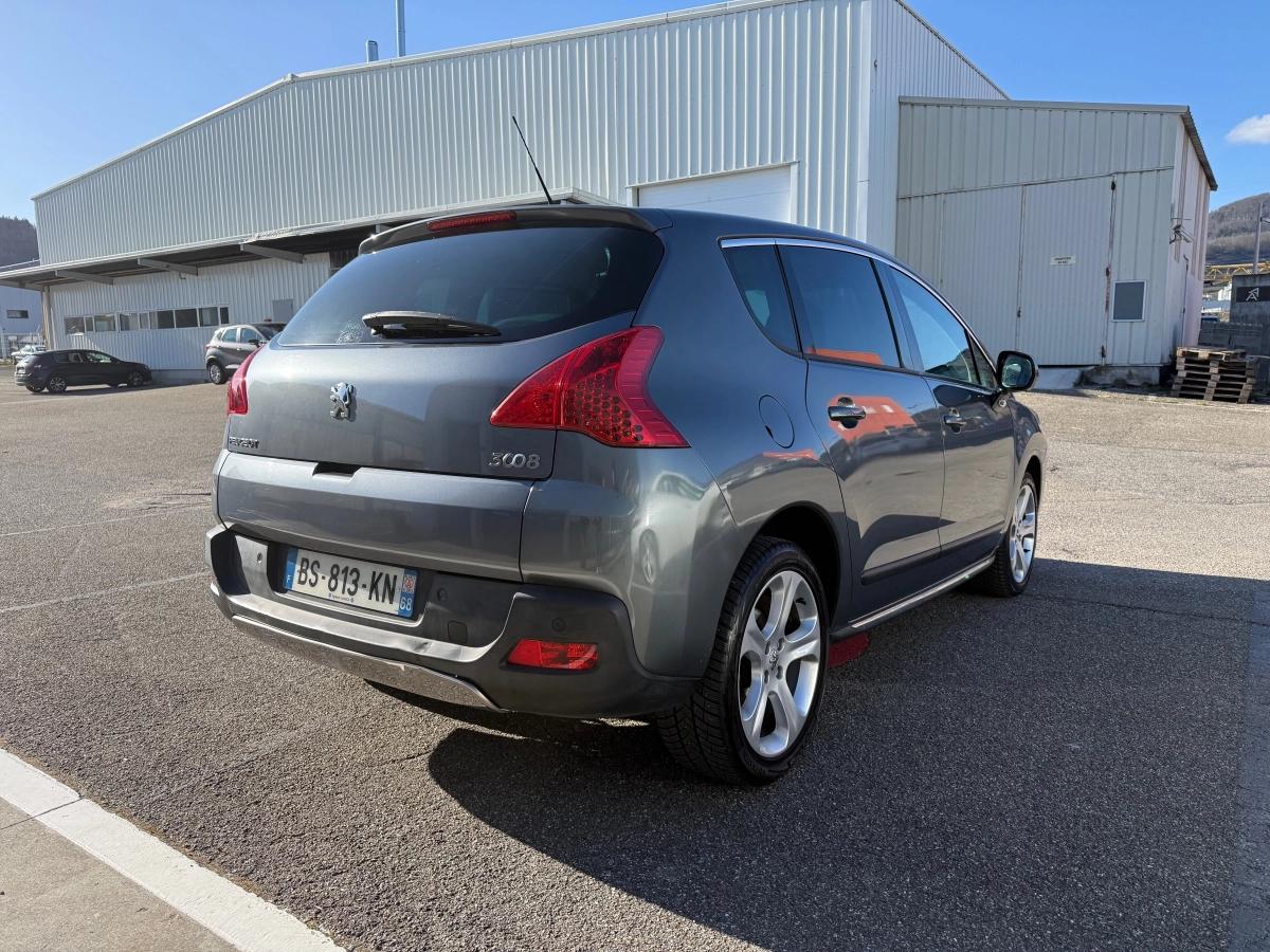 Peugeot 3008 GENERATION-I 2.0 HDI 165 PREMIUM PACK BVA