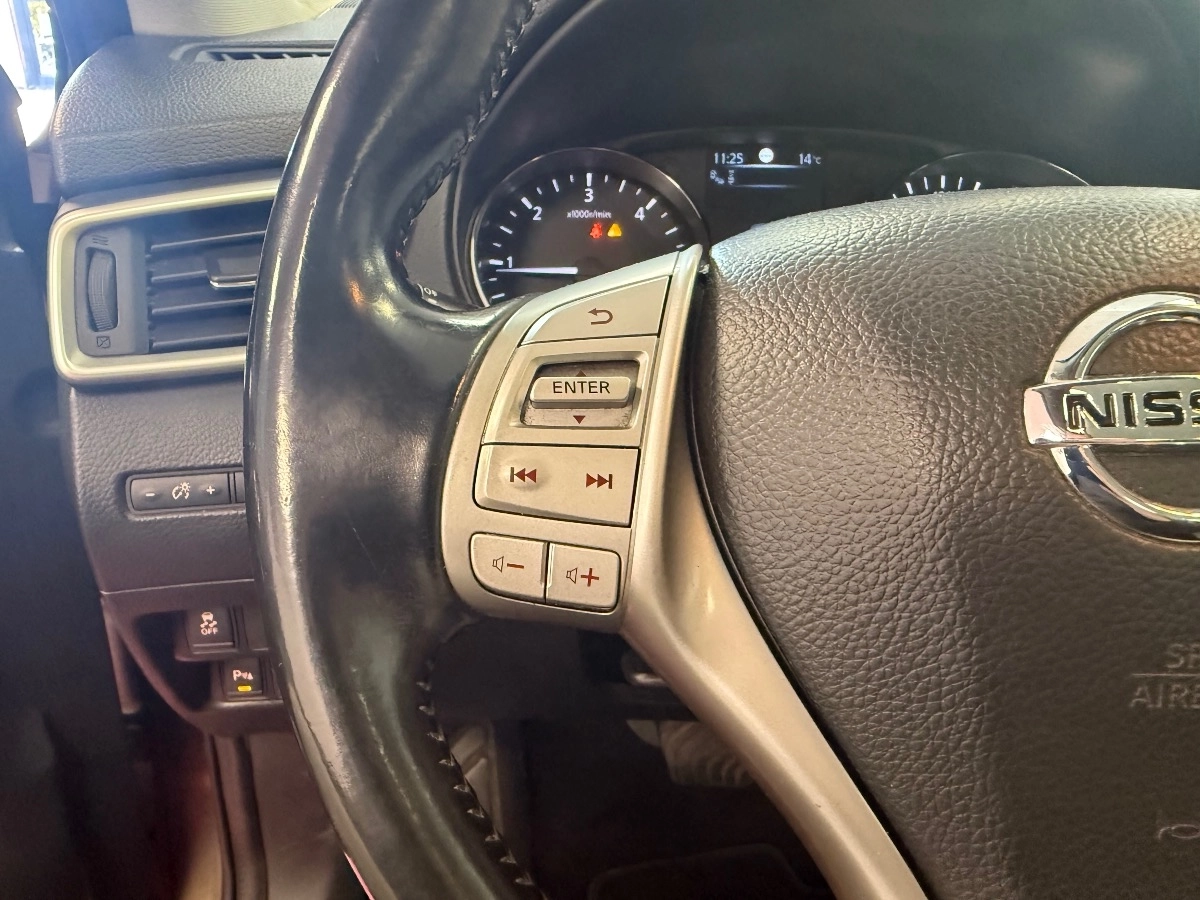 Nissan Qashqai - photo 16