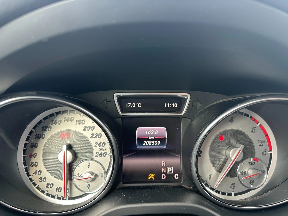 Mercedes Classe Cla - photo 25