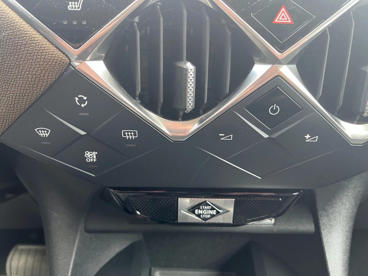 Ds Automobiles Ds 3 Crossback 1.2 PURETECH 155 SOCHIC BVA