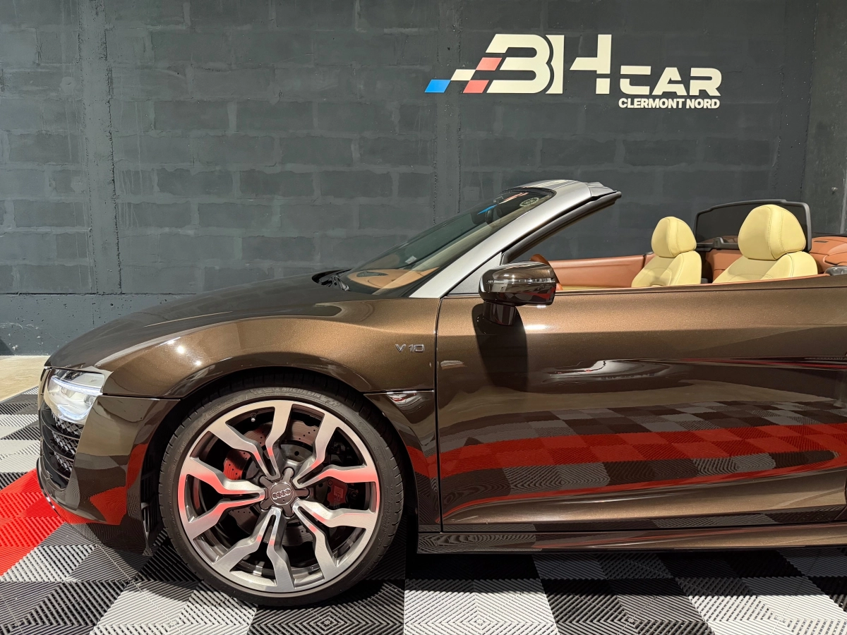 Audi R8 - photo 16