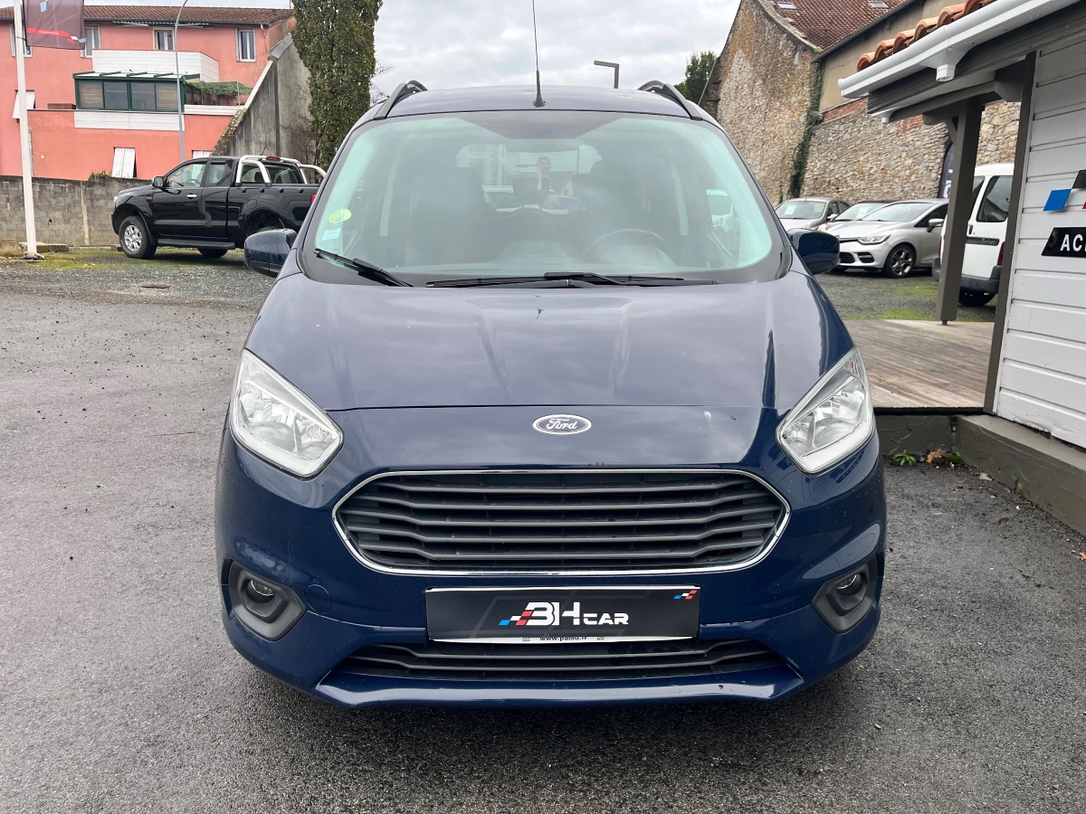 Ford Tourneo Courier - photo 2