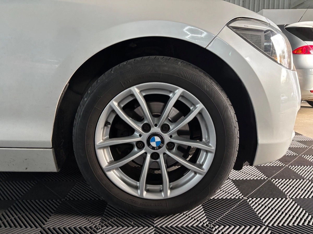 Bmw Serie 1 - photo 15