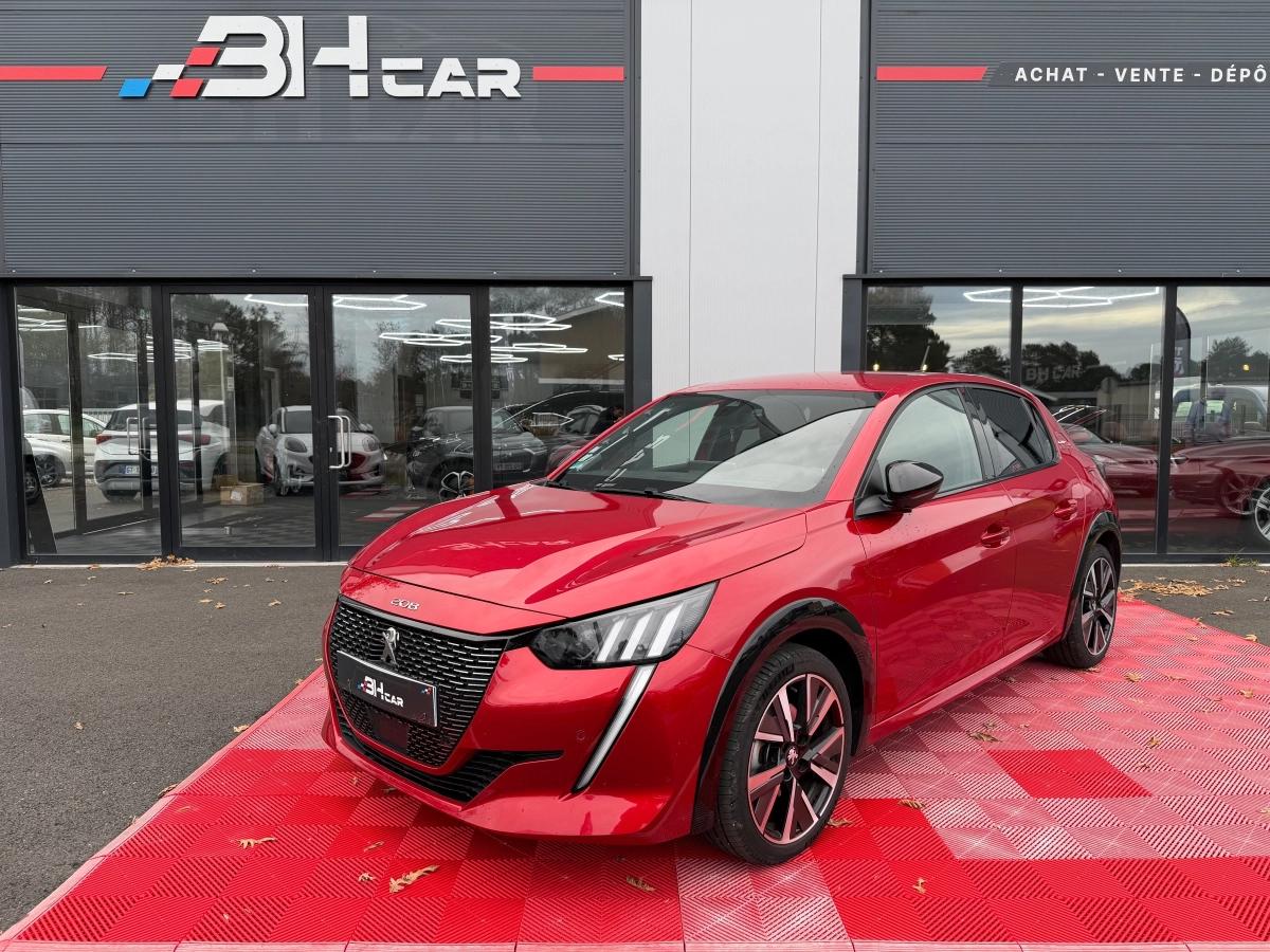 Image: Peugeot 208 1.2 100 GT LINE / CARPLAY