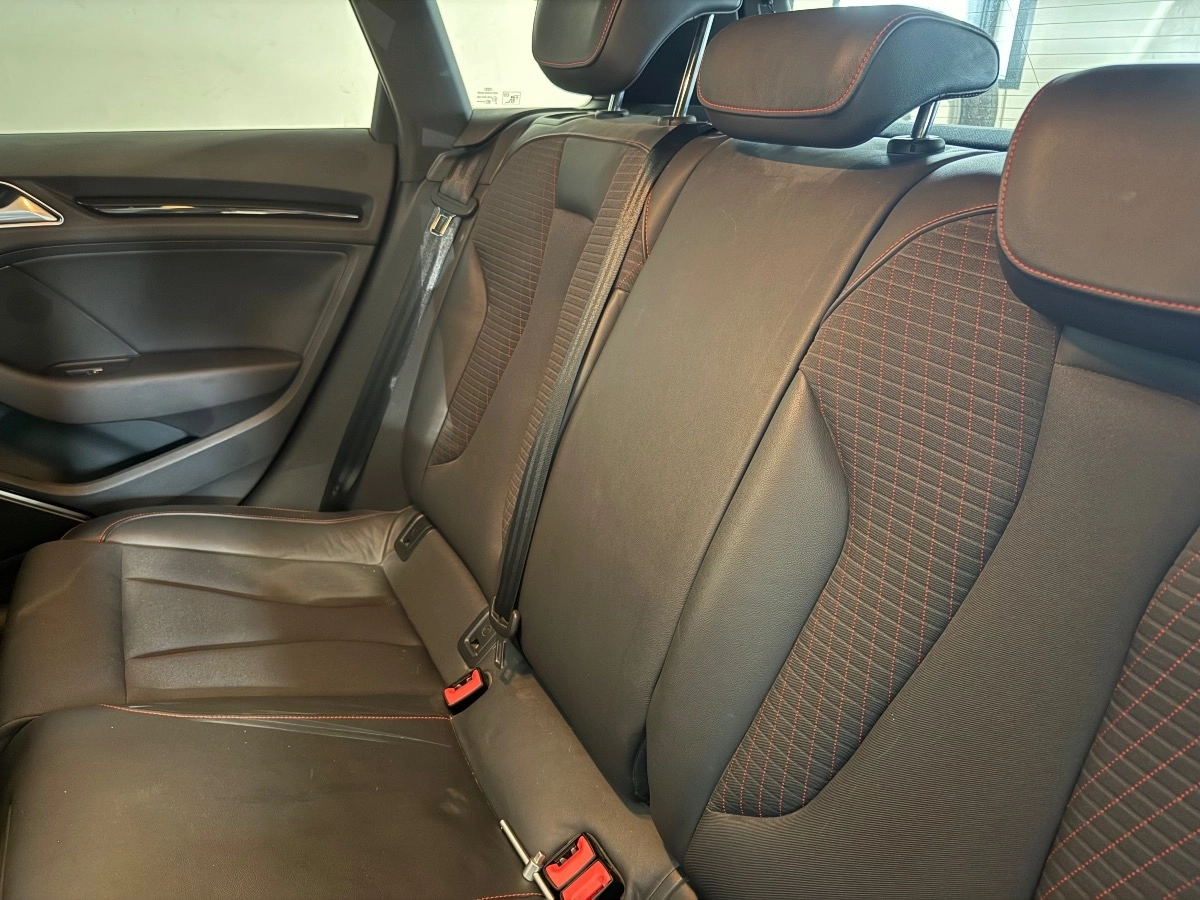 Audi S3 - photo 25
