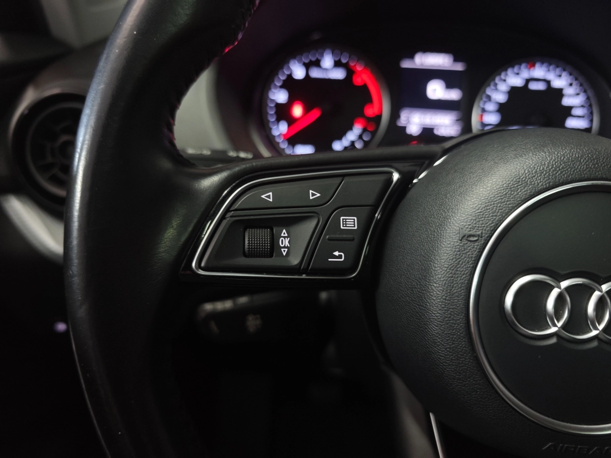 Audi Q2 - photo 12