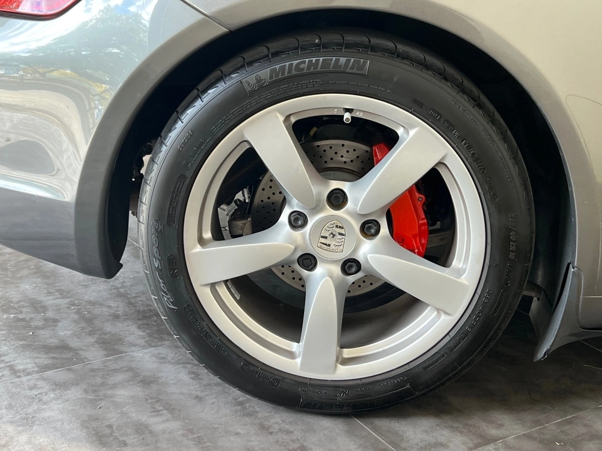 Porsche Cayman - photo 28